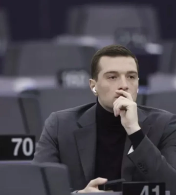 Потенциальный премьер Франции хочет зарабатывать на войне в Украине и требует денег уже сейчас