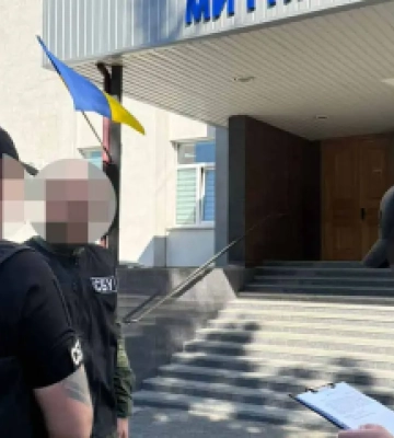 Госслужащий превратил приёмную кампанию в бизнес на мужчинах призывного возраста