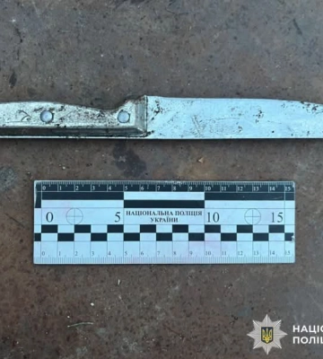 На Вінниччині чоловіка побили та вдарили ножем: підозрюваний за ґратами