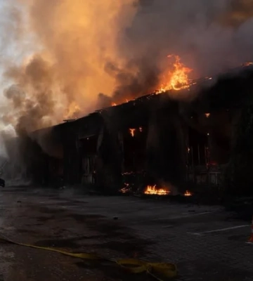 «Вибухи лунали майже п’ять годин». У Києві зросла кількість постраждалих внаслідок атаки РФ, руйнування у багатьох районах