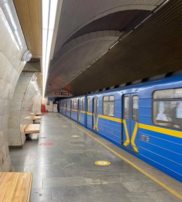 У київському метро 9 вересня тестуватимуть рух наземною ділянкою під час жовтого рівня загрози