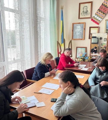 Допомога психолога, юриста та лікаря: у яких районах Львівщини працюватимуть фахівці цього тижня