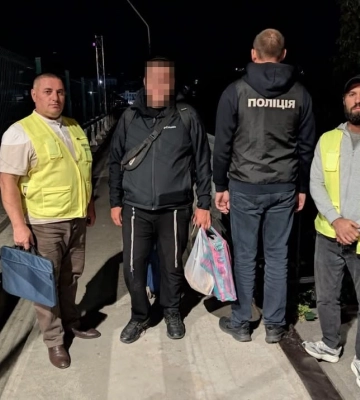 В Умані хасида з підробленим паспортом видворили з України: йому заборонили в’їзд на 17 років