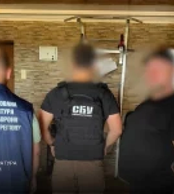 14 тисяч євро за виїзд до ЄС: на Закарпатті викрили військових, які організували канал переправлення чоловіків через кордон