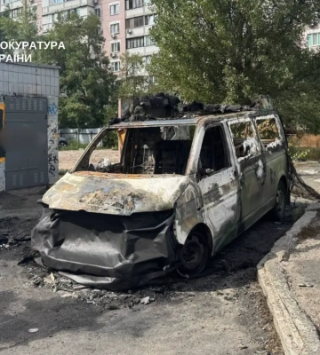 У Києві чоловік підпалив автомобіль військового, оголошено підозру