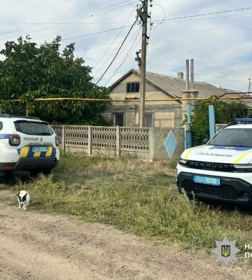 Ледь не вбив тещу з автомата: на Одещині затримали військового з цілим арсеналом