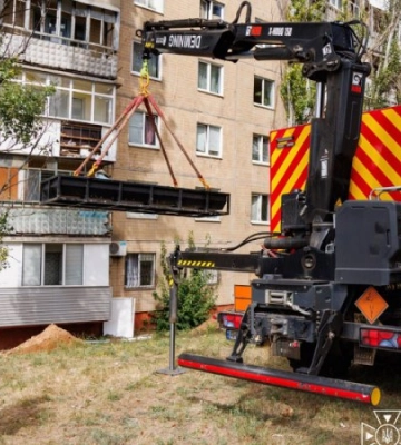У Краматорську біля дев’ятиповерхівки виявили нерозірвану авіабомбу РФ