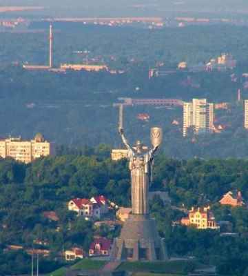 Київ запасається продуктами і водою на випадок надзвичайних ситуацій