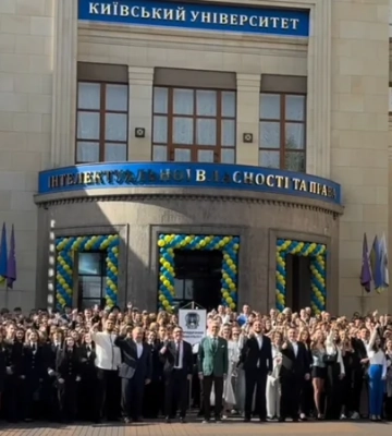 В Киеве полиция начала производство из-за посвящения первокурсников во время воздушной тревоги