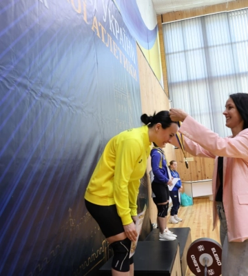 У Луцьку стартував чемпіонат України з важкої атлетики