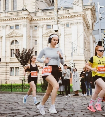 У неділю у Львові частина громадського транспорту курсуватиме за зміненими маршрутами