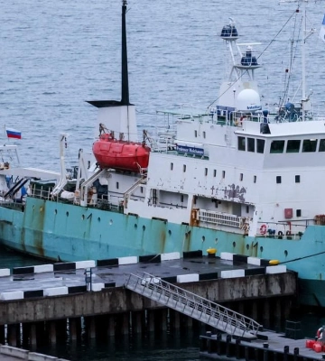 Норвегія відправила додому 69 росіян із судна, заарештованого на Шпіцбергені