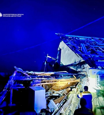 Россияне ночью атаковали Украину реактивными БпЛА: в Днепре, Николаеве и Харькове разрушены дома и склады