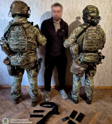До замаху на вбивство директора клініки у Києві причетний військовий-дезертир