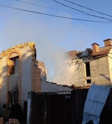 Удар РФ по Миколаєву: загинула жінка, серед поранених - 15-річна дитина. ФОТО