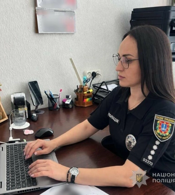 Продавали метадон просто біля наркології: на Одещині судитимуть чоловіка та жінку