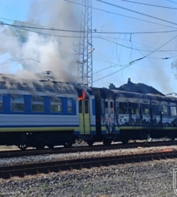 Росіяни вдарили по поїзду «Харків - Ізюм», є постраждалі