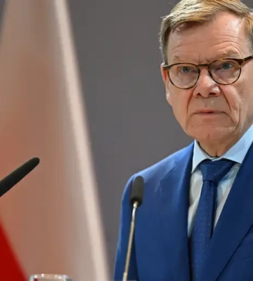 Як українські чоловіки мобілізаційного віку, які перебувають у Німеччині, мали б повернутися в Україну