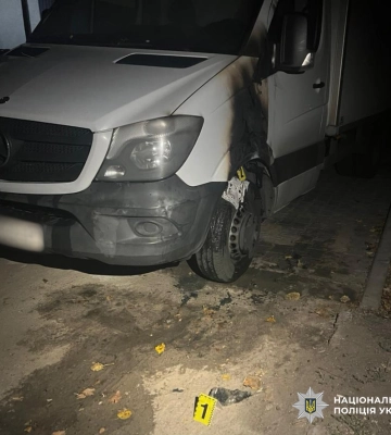 Одеситу загрожує до 10 років тюрми за підпал вантажного авто 