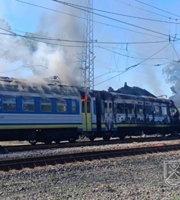 Росіяни влучили у потяг на Харківщині 8 вересня: є поранені