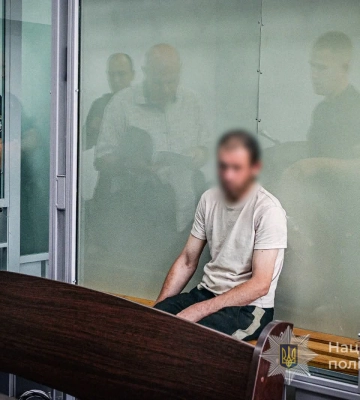 У Запоріжжі заґратовано затриманого на місці злочину квартирного крадія