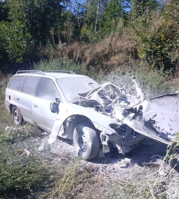Російські дрони полюють на припарковані автівки в Харківській області