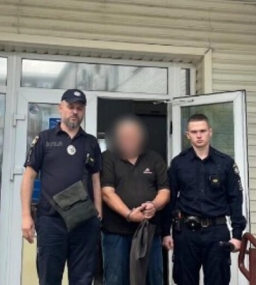 У Дніпрі оперативники кримінальної поліції затримали підозрюваного у вбивстві містянина