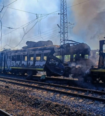 Удар по поїзду на Харківщині: поранені восьмеро пасажирів і працівників залізниці