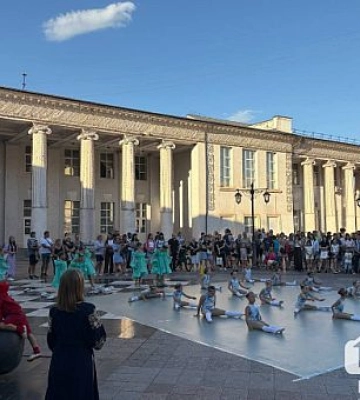 В Кривом Роге устроили благотворительный концерт в поддержку эвакуированных животных