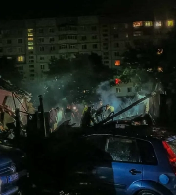 В Чугуеве в результате атаки дрона погибли три человека, в том числе ребенок. ФОТО