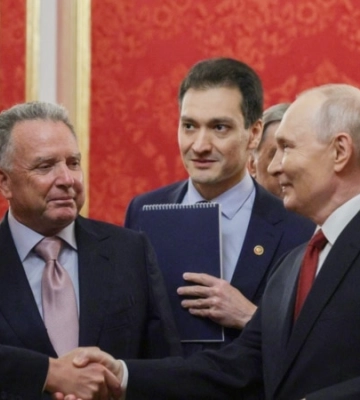 Путін заявив, що РФ не била по Києву з початку доби. У місті кілька разів лунала тривога, на Київщині є загиблі