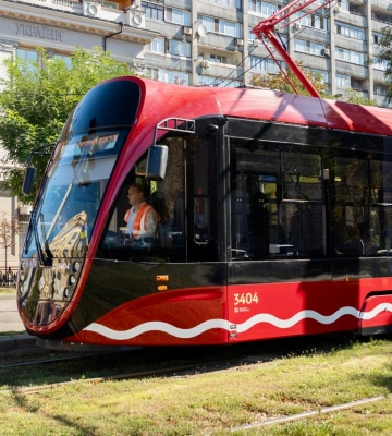Дніпро оновить парк електротранспорту за понад EUR21 млн, придбавши 5 трамваїв та 15 тролейбусів – Мінінфраструктури