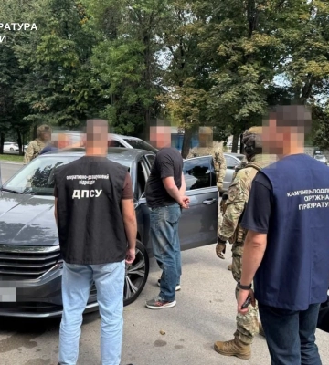 На Хмельниччині киянину обрано запобіжний захід за підозрою у переправленні ухилянтів