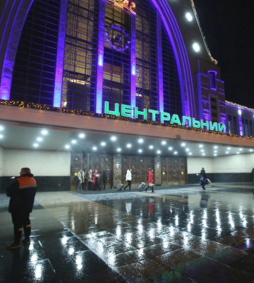 В Киеве будут курсировать автобусы во время комендантского часа: какие маршруты