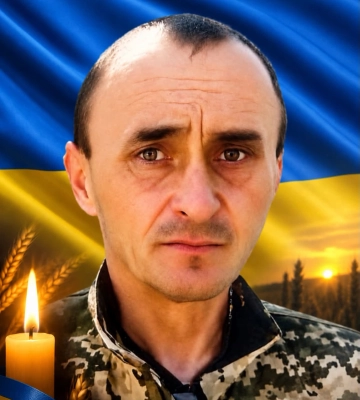 У Хусті сьогодні прощатимуться із полеглим воїном Ярославом Русином