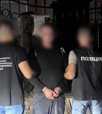 12 тисяч доларів за втечу до Угорщини: викрито ще одного організатора схеми для ухилянтів