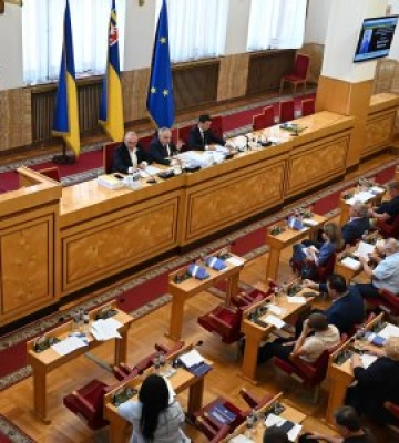 Закарпаття робить ставку на Європу: обласна рада затвердила нове об’єднання зі Словаччиною