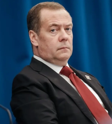 "Сірий ядерний пил": Медведєв знову заговорив про ядерний удар по Україні і не тільки