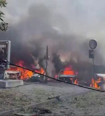 росія атакувала Павлоград: двоє людей загинули, 18 поранені – відео