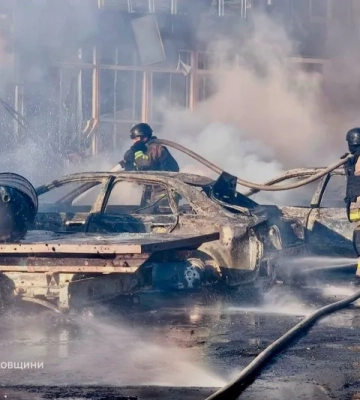 У Павлограді вже четверо загиблих та 60 поранених від російського удару по ТРЦ