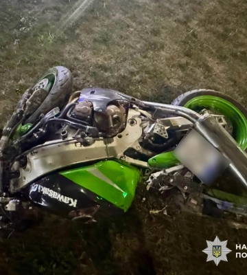 На Житомирщині внаслідок ДТП потрапив до реанімації мотоцикліст