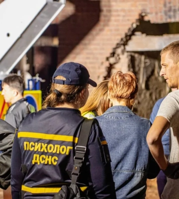 Російська атака на Хмельницький: поранено сімох людей і пошкоджено будинок