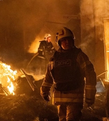 В Бучанском районе Киевской области из-за российской атаки загорелся склад гражданского назначения — ОВА