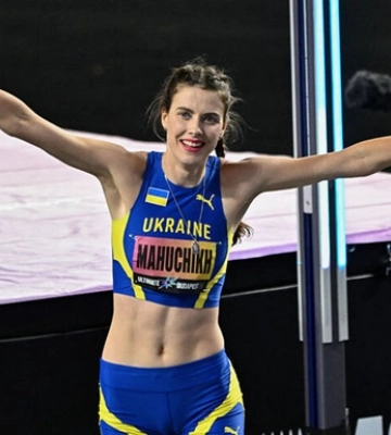 Магучих вошла в историю: украинка покорила Абсолютный ЧМ
