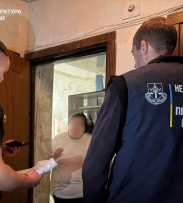 Винесли з відділення банку понад ₴4,2 млн: повідомлено про підозру двом вже ексспівробітницям