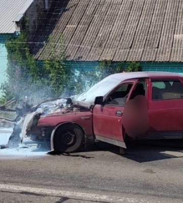 Росіяни масово атакують цивільні автомобілі у Краматорську: троє загиблих і четверо поранених. ФОТОрепортаж