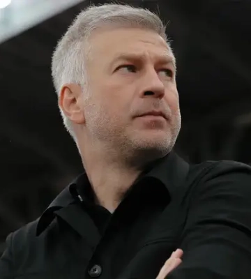 Динамо приближается к смене тренера: переговоры с Йорданеску на финише