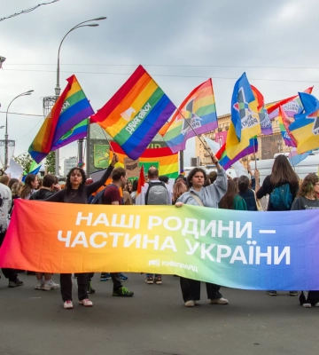 ЛГБТ-активисты провели марш в метро Харькова: как это было и чего требовали