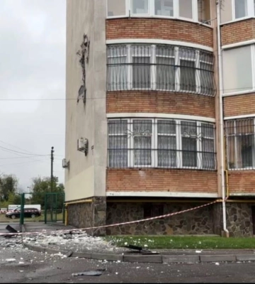 Противник нанес удар по городу Стрый во Львовской области: зафиксированы попадания в многоквартирный жилой дом, а также в хозяйственные и жилые постройки