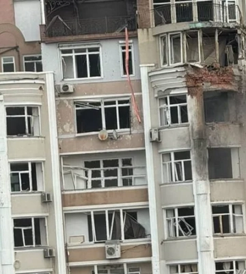 Непрерывная массированная атака: в Одессе в результате утреннего удара РФ — 20 пострадавших, повреждены многоэтажки и ботсад